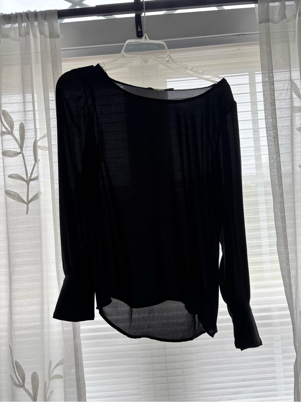 LOFT Black Long-Sleeve Lightweight Top